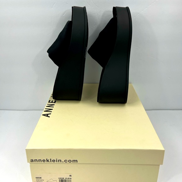 ANNE KLEIN, AKVENTI BLACK STRECH PLATFORM ELASTIC TOP W/SUPER CUSHION SOLE,8.5M - Picture 7 of 16